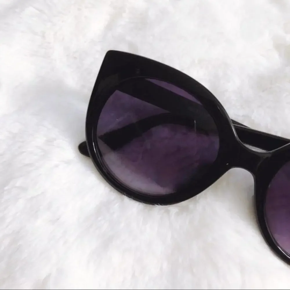 Stylens these ella